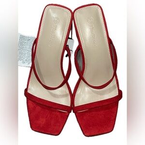 The Drop Avery Red Sandal Heels, NWT, Size 7